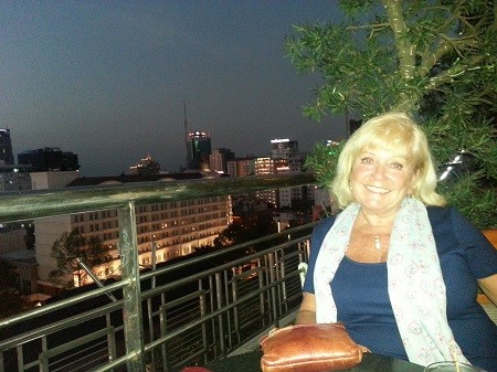 A client reviews their Vietnam Multi Centre