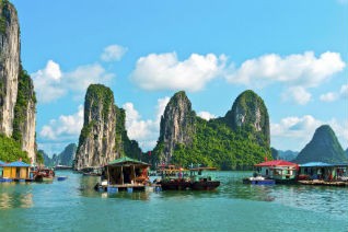 Fishing boats at Halong Bay. Image credit: Thinkstock.