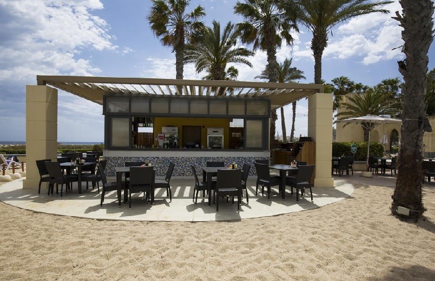 Beach Bar