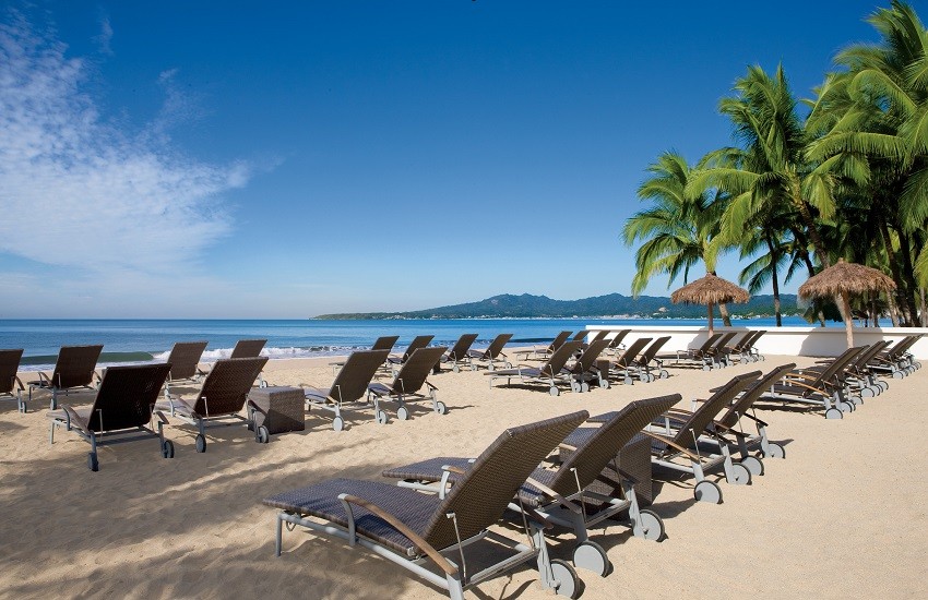 Beach Loungers