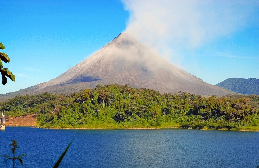 Costa Rica Arenal Volcano