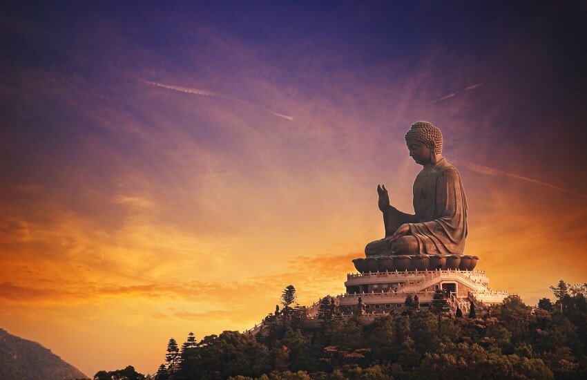 Tian Tan Buddha, Hong Kong