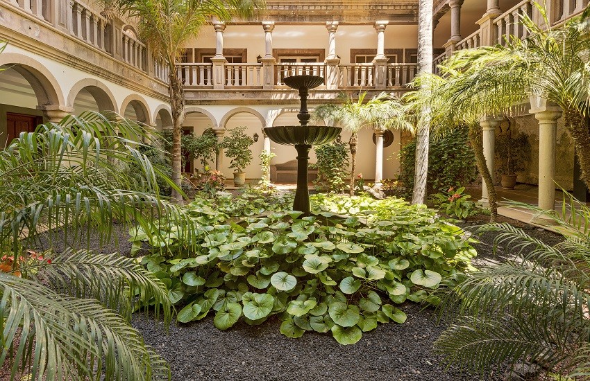 Hotel Gardens