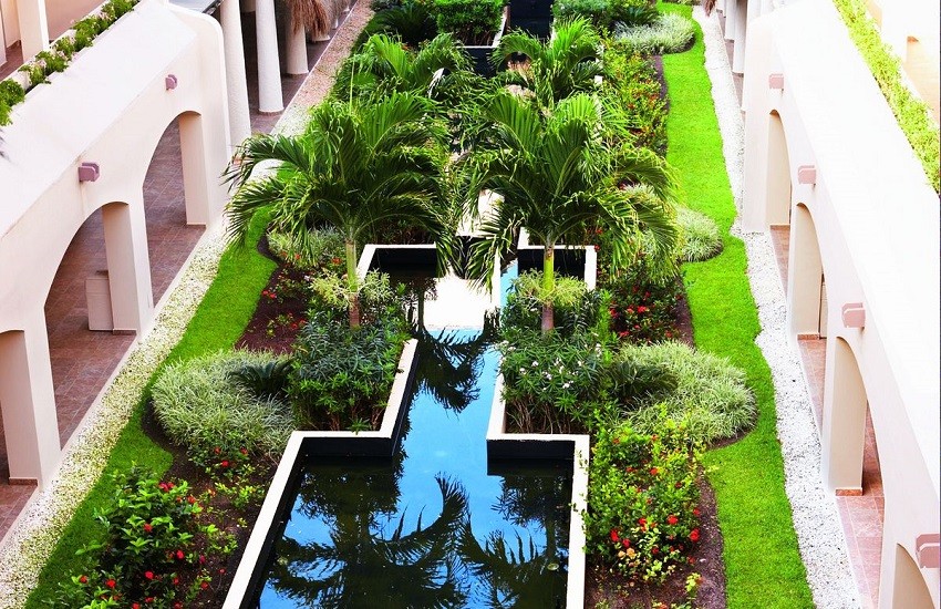 Hotel Gardens