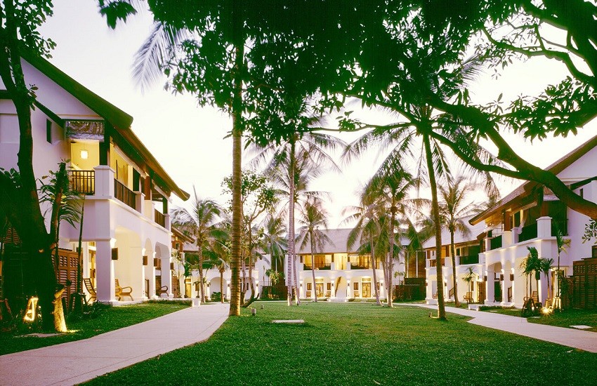 Hotel Grounds