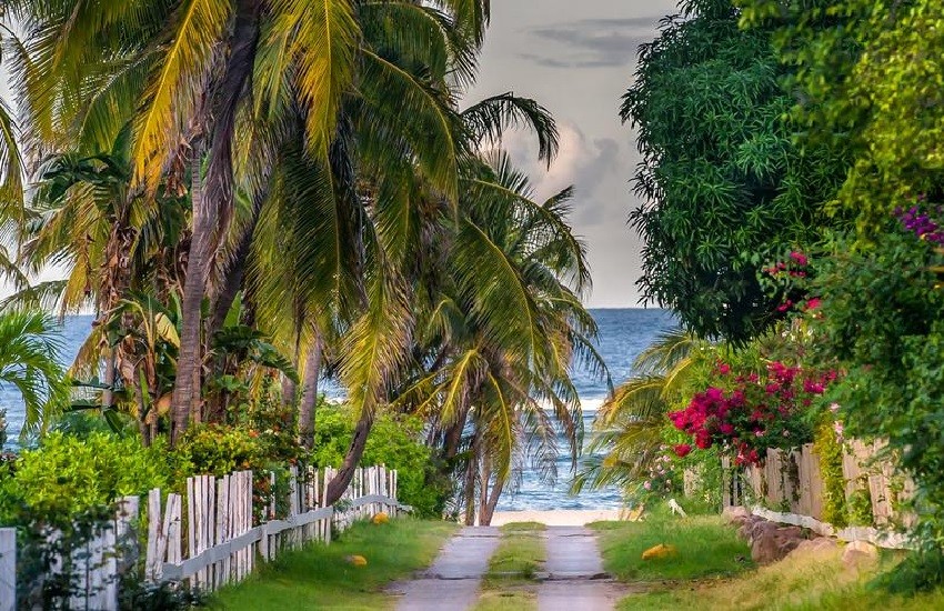 Hotel Grounds