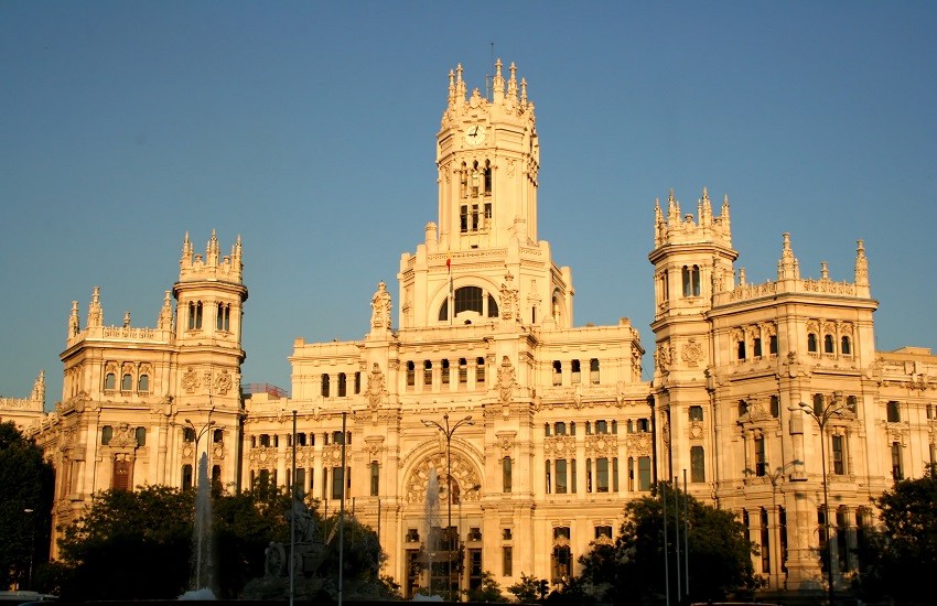 Madrid Townhall