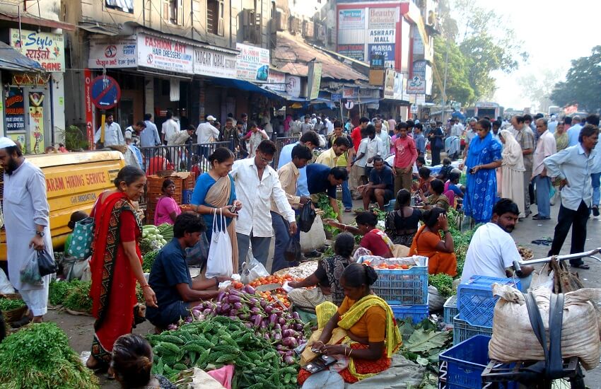 Mumbai Street Scene