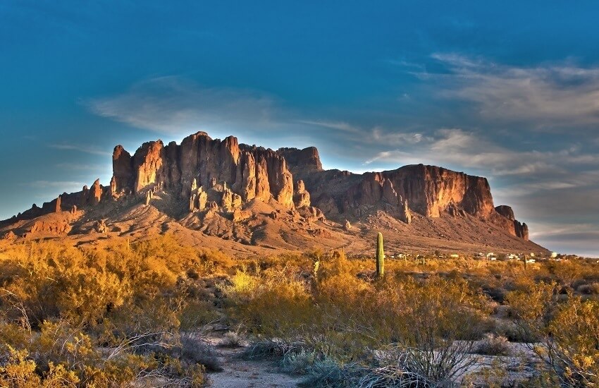 Phoenix Superstition Mountain