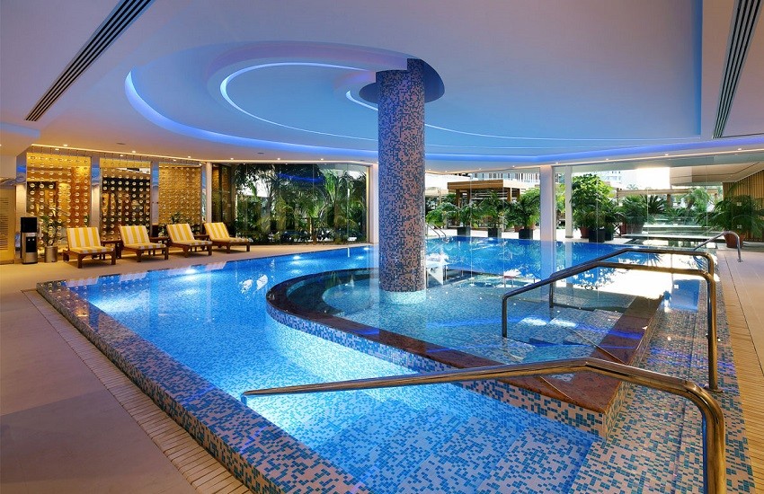 Pool Indoor