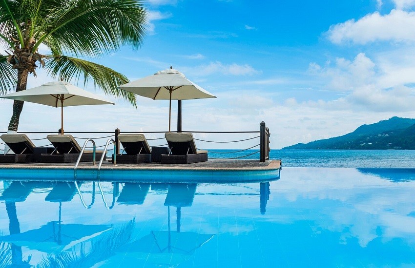 Pool Loungers