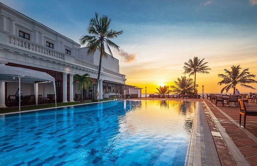 Pool Main