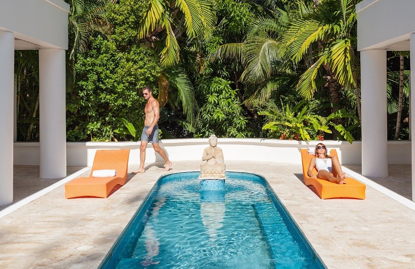 Pool Spa