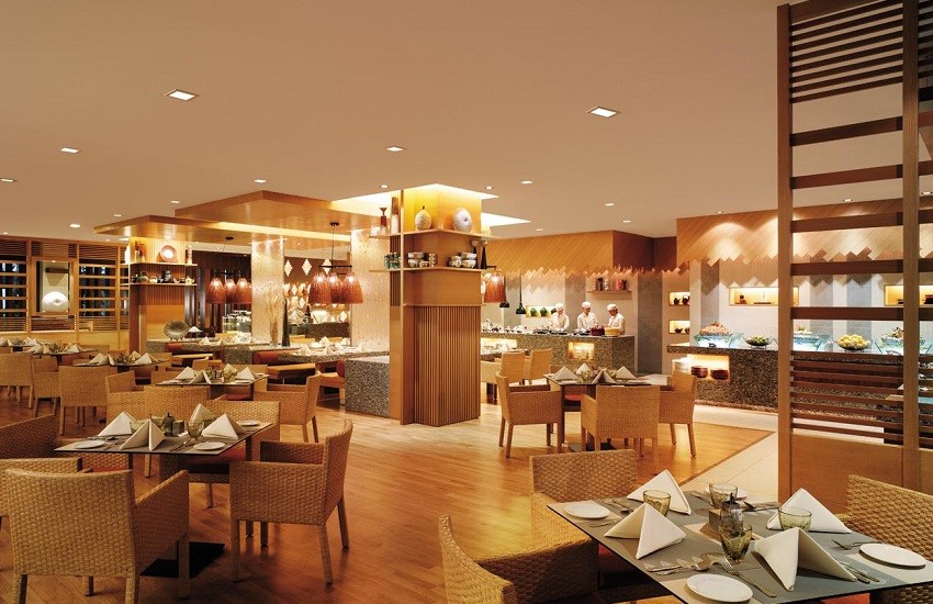 Restaurant Main