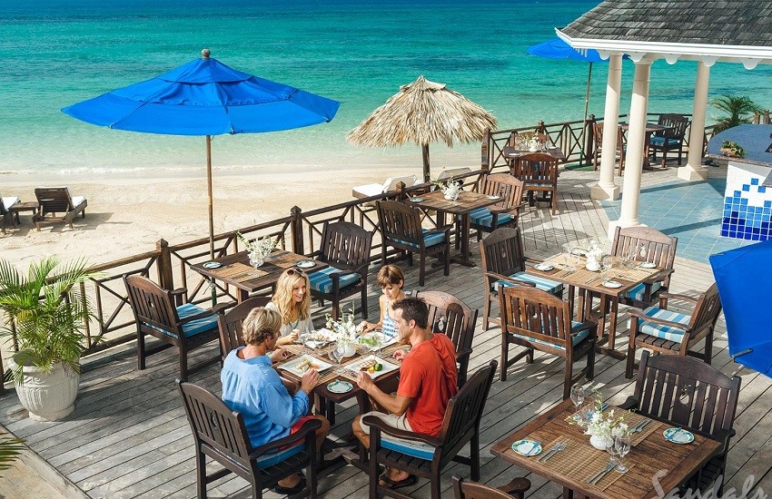 Restaurant Terrace