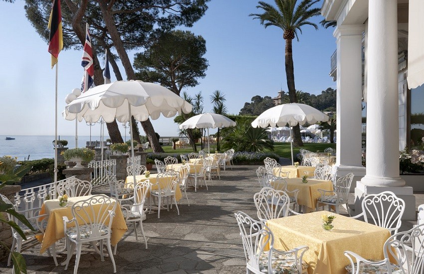 Restaurant Terrace