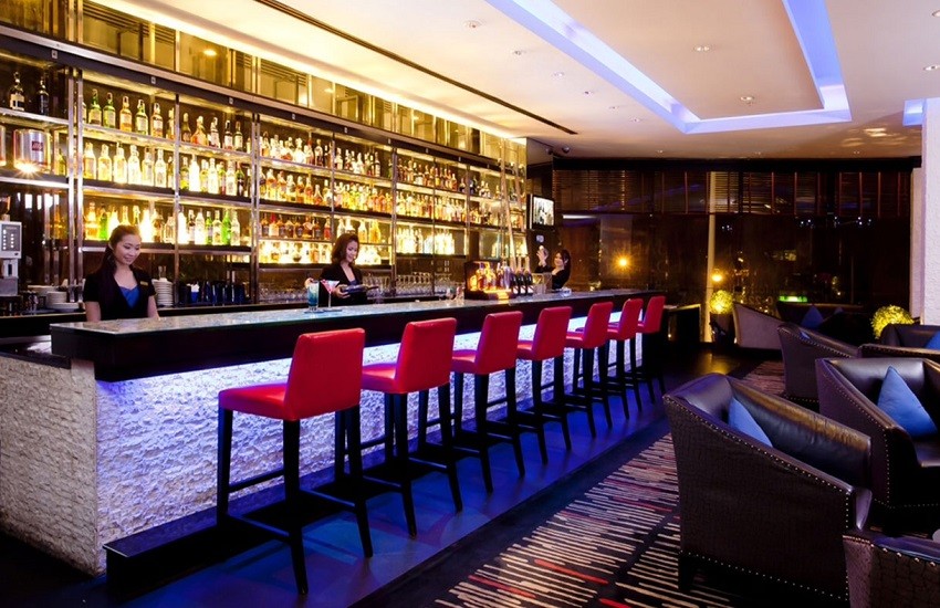 Restuarant Rendezvous Bar