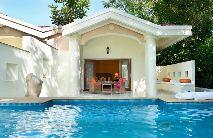 Room With Private Pool