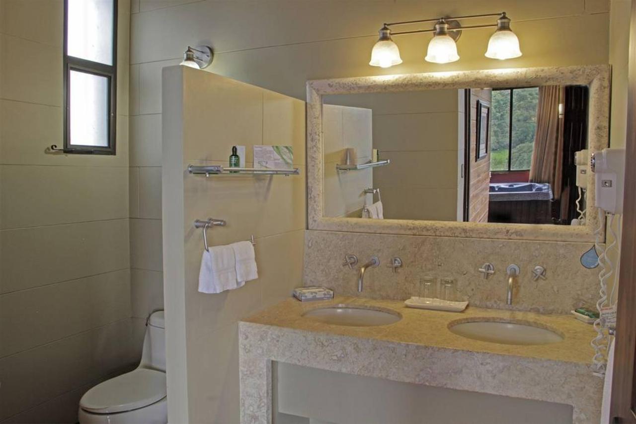 Room Bathroom