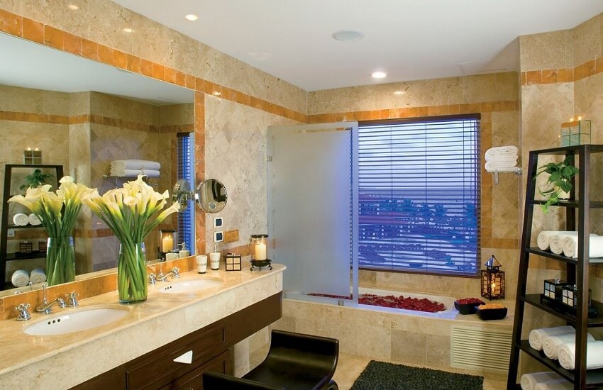 Room Bathroom Suite