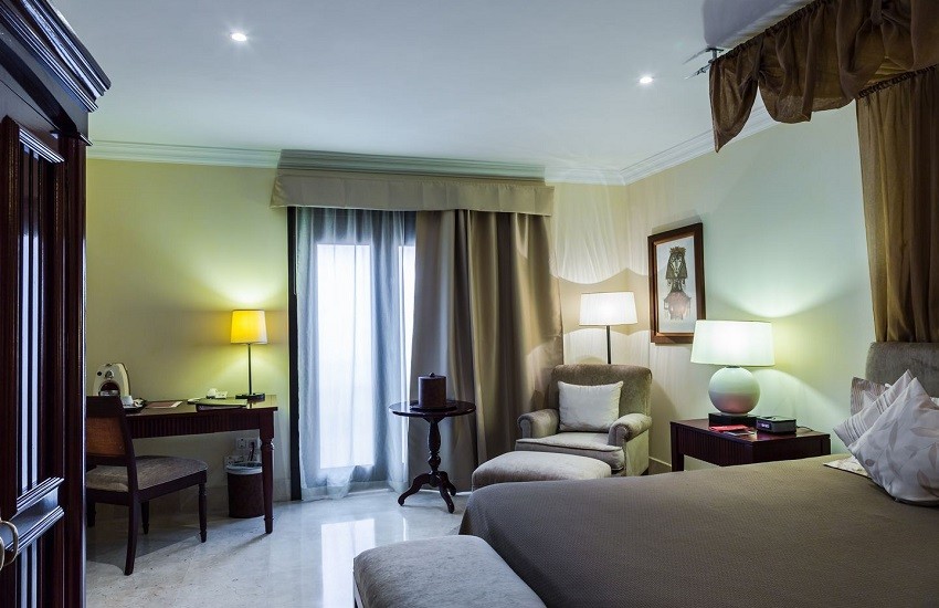 Room Bedroom Suite