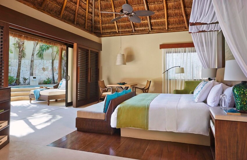 Room Signature Villas