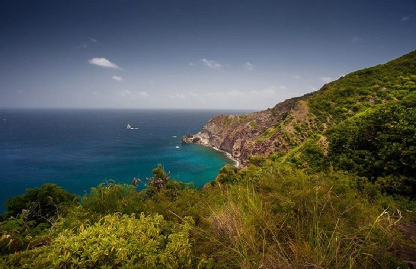 Saba Coastline