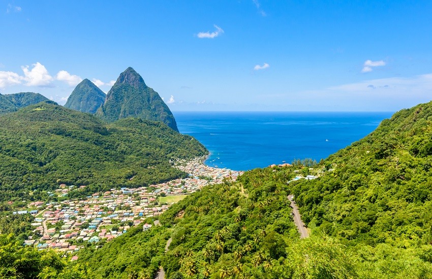 St-Lucia Pitons Landscape