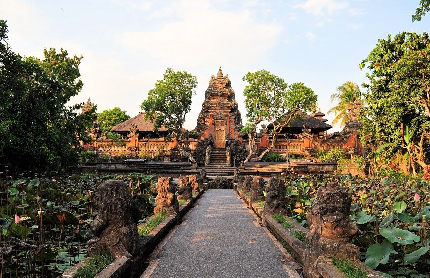 Ubud Temple2