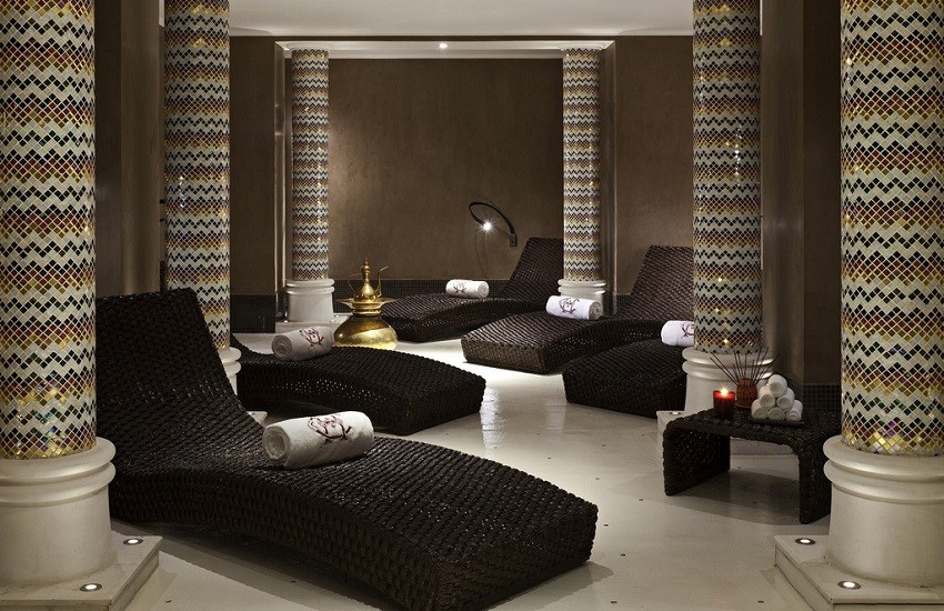 Hotel Spa Loungers