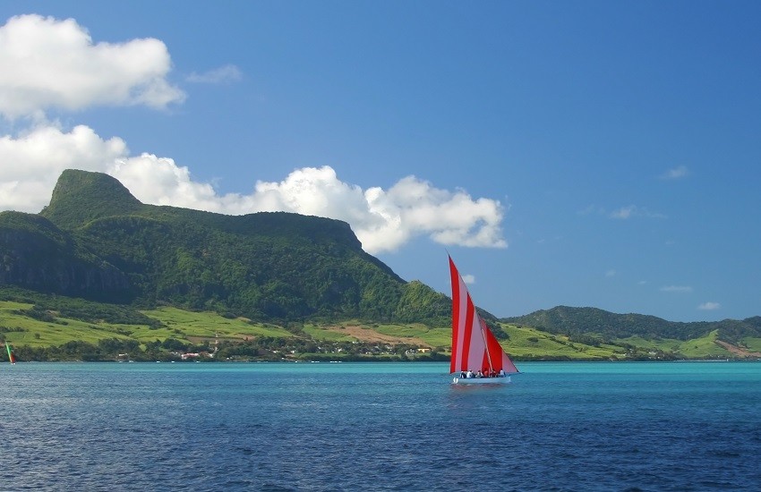 Mauritius Sea Sailing
