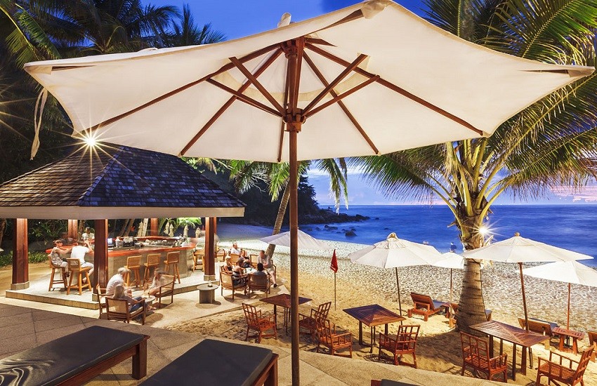 Restaurant Beach