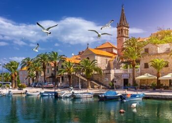 Title Yachting harbor of Hvar island